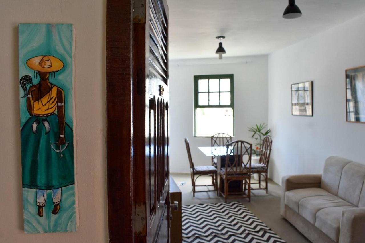 Hotel Tamboleiro Flats à Salvador Extérieur photo